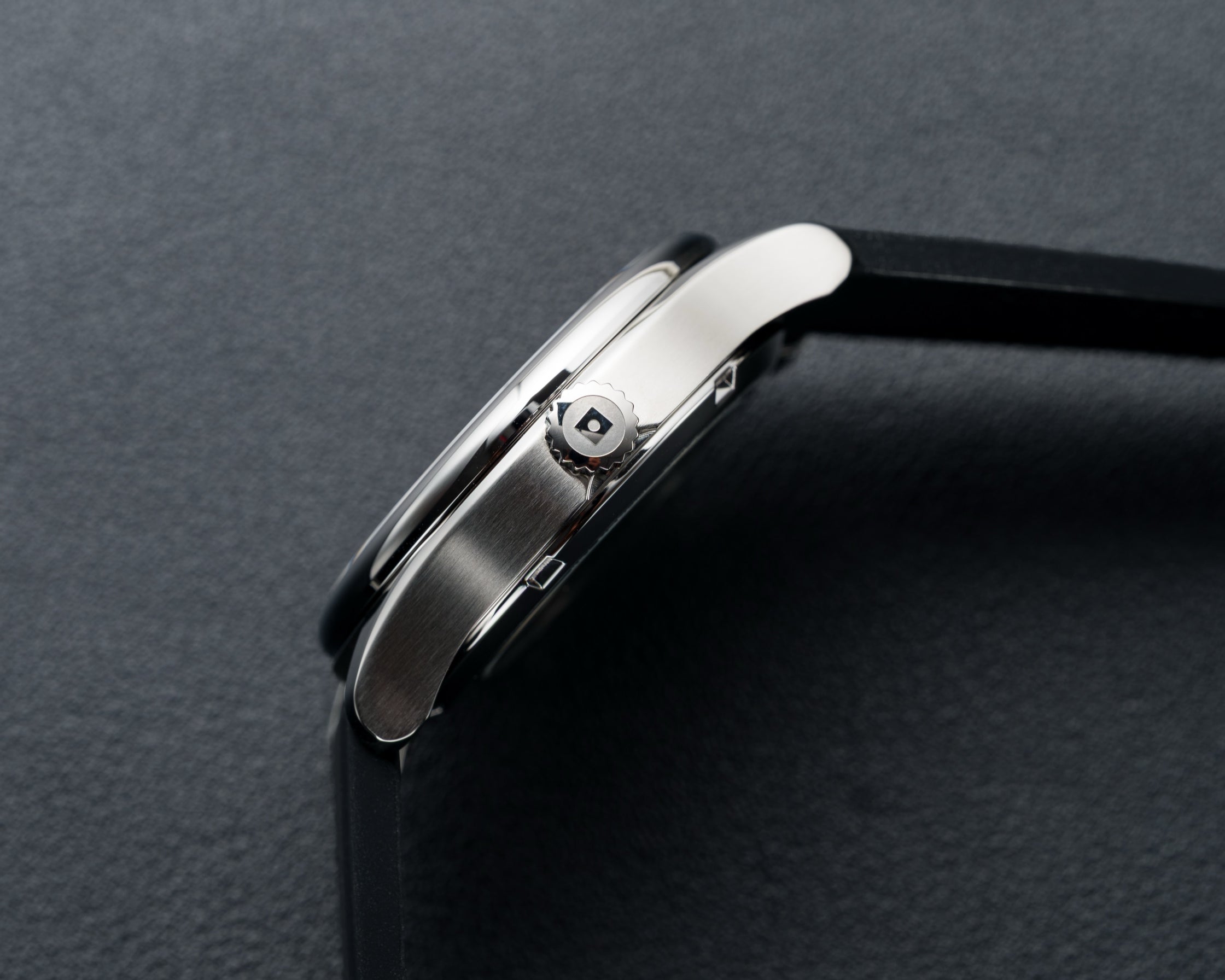 Initiale Classique Heure Sautante