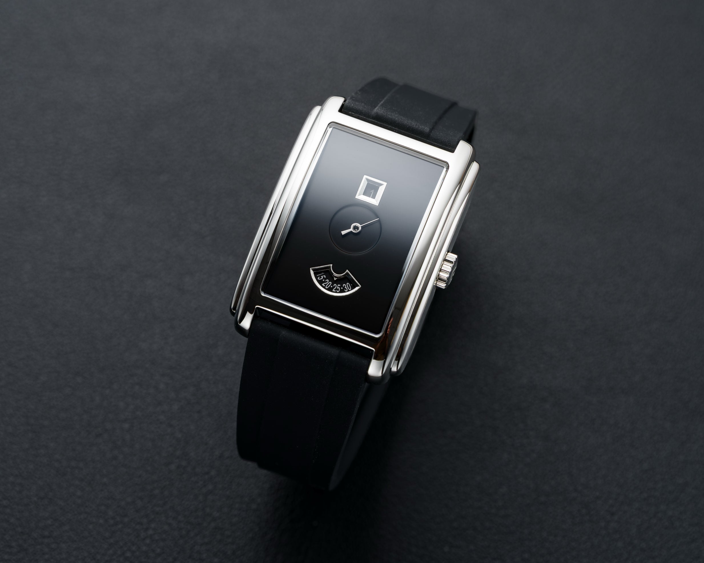 Initiale Sport Heure Sautante