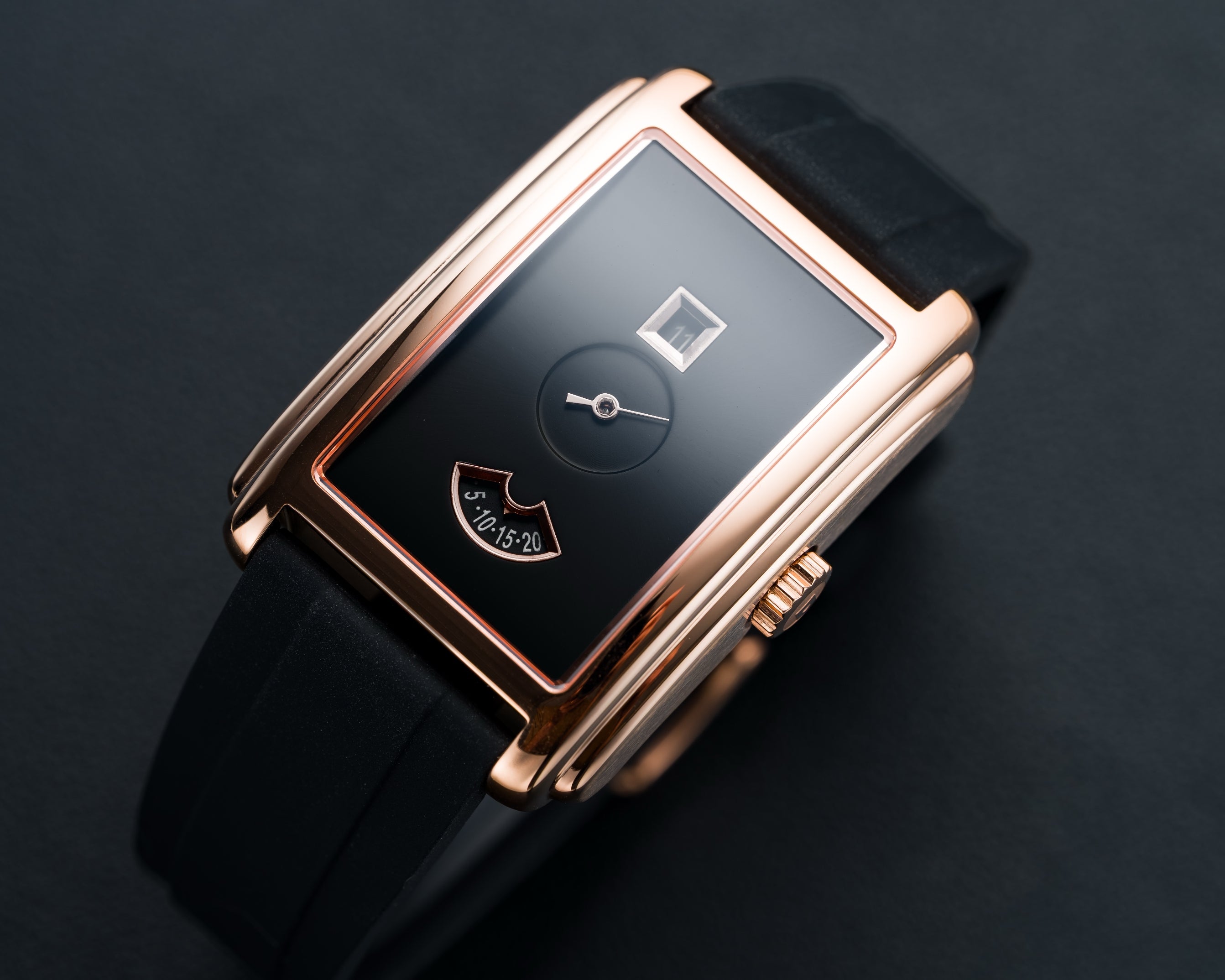 Initiale Sport Heure Sautante