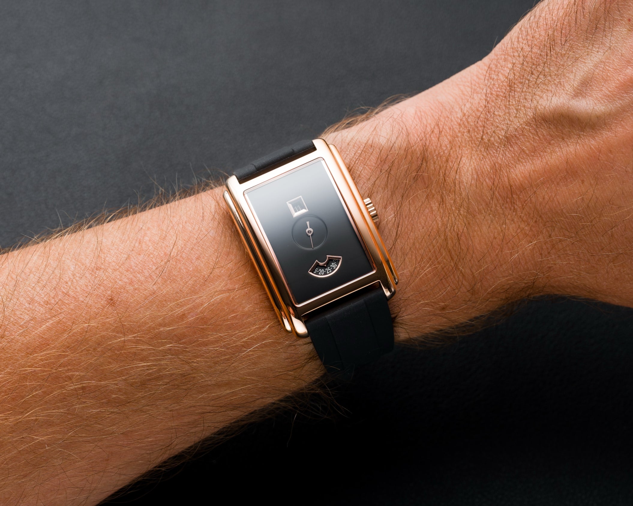 Initiale Sport Heure Sautante